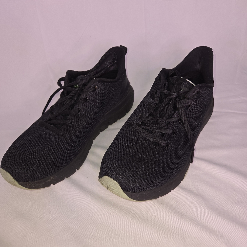 KURU Black and Mint Green Women's Sneakers